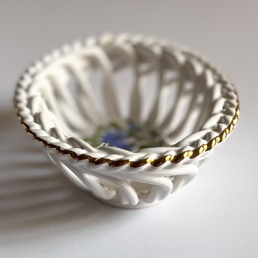 Vintage Herend Queen Victoria Oval Reticulated Basket 4.75" Gold Rim VBO - Picture 5 of 11